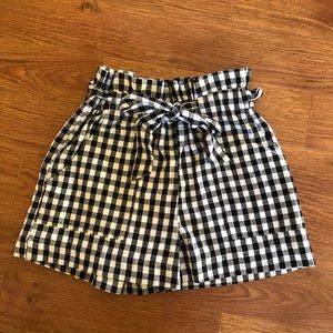 Gingham tie waist shorts